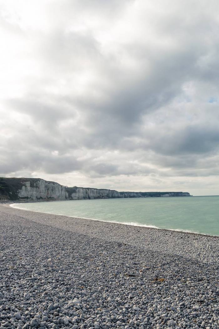 Cliffs in Fécamp, the best views of the cliffs in Normandy. Read your perfect Normandy itinerary! #travel #Normandy #France 