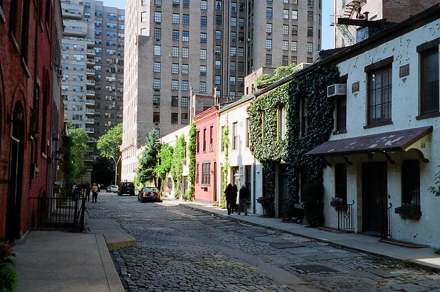 Washington Mews