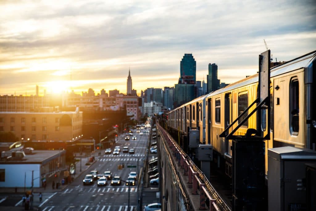 Subway traveling in New York City. Read how to travel in the United States without a car!
