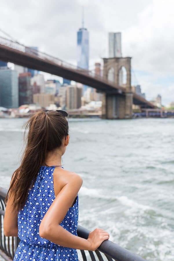 Nachdem du über die berühmte Brooklyn Bridge gelaufen bist