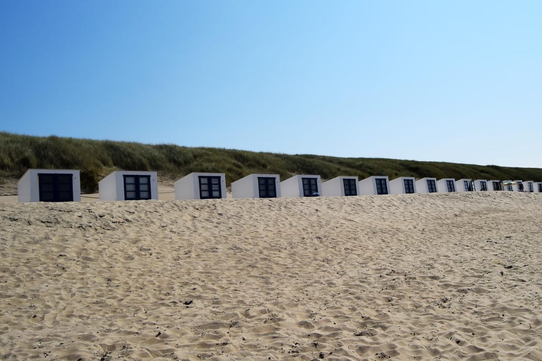 Need a relaxing summer weekend away from Amsterdam? Texel is perfect for a romantic couples vacation away from Amsterdam! Advice & tips for a relaxing vacation in the Netherlands! Heb een ontspannend weekendje weg nodig? Advies & tips voor een perfect vakantie in Texel binnen Nederland. 