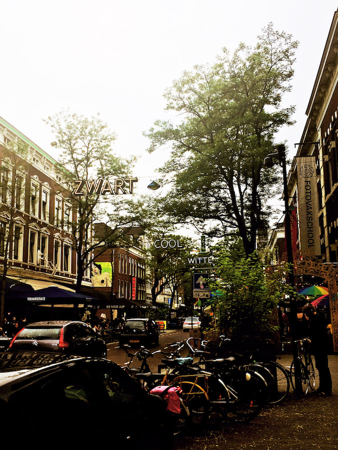 Witte de Wittestraat, part of the the Cool District in Rotterdam. This area is the heart of Rotterdam and going out for a drink here is a must in Rotterdam. #travel #rotterdam #holland