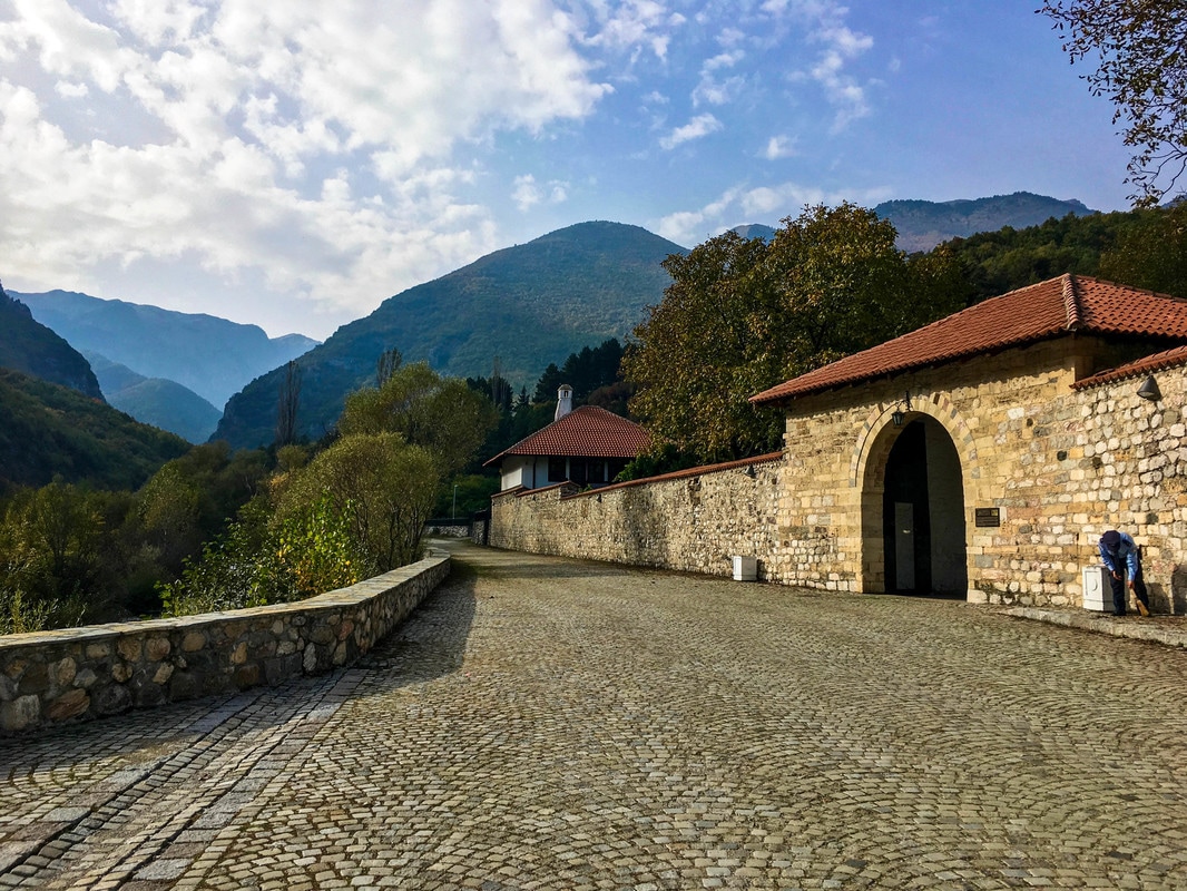 Foto e Patriarkanës së Pejës në Kosovë. Shihni më shumë foto të Kosovës!