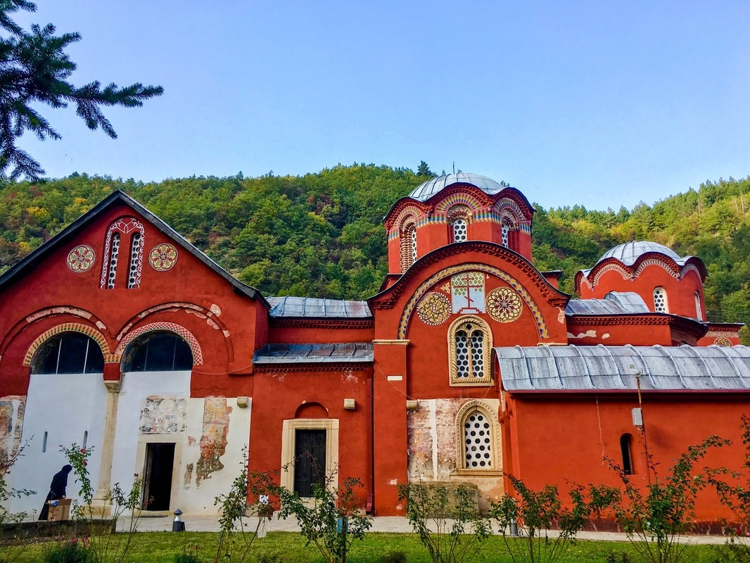 Foto e Patriarkanës së Pejës në Pejë. Shih fotot më të bukura të Kosovës!