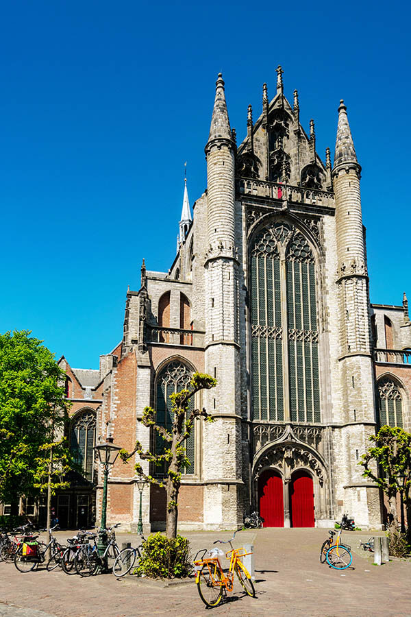 The Hooglandse Kerk is one of the symbols of Leiden. This Gothic church is still in use and open to the public part of the year! #leiden #holland #netherlands #nederland #kerk